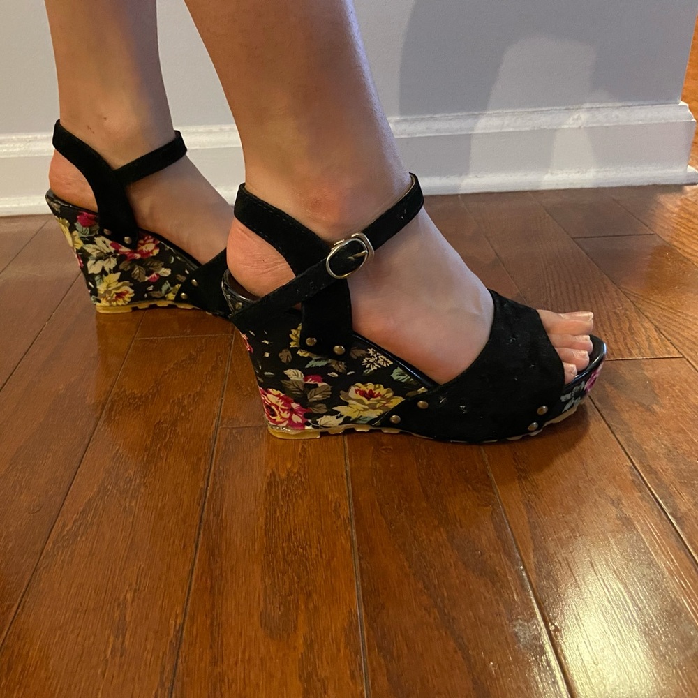 Box High heels for women